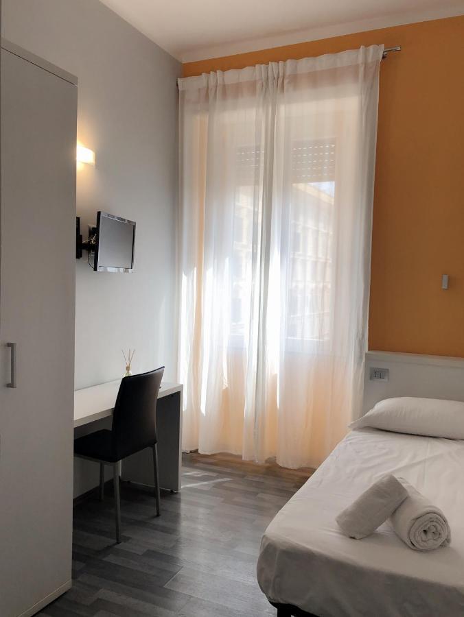 The Manzoni Hotel Rome Exterior photo